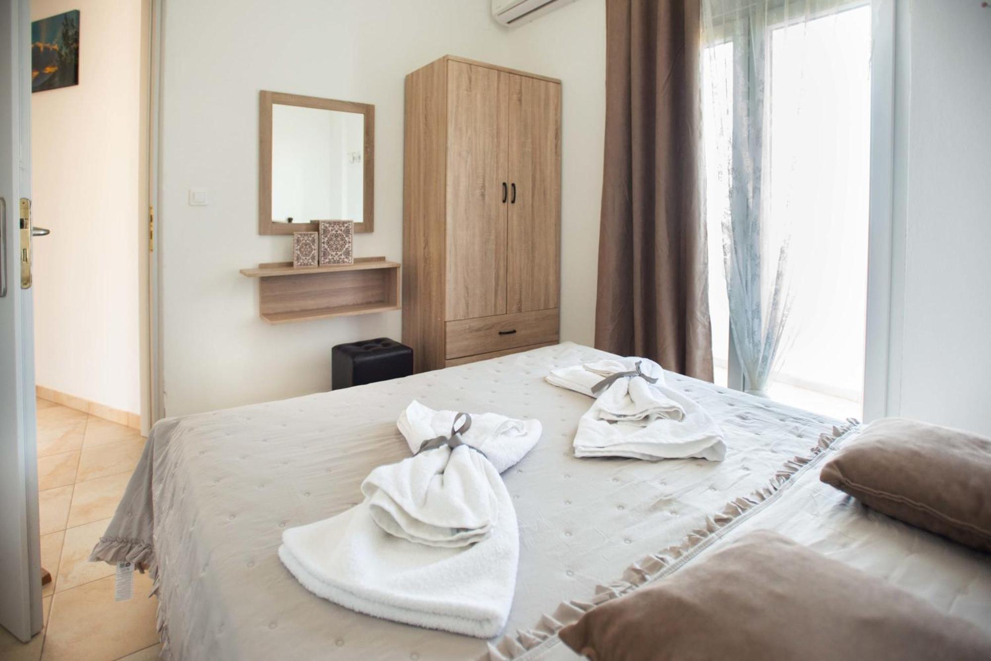 Afrathias Beachhouse - Cretan Hideaway Каламаки Екстериор снимка