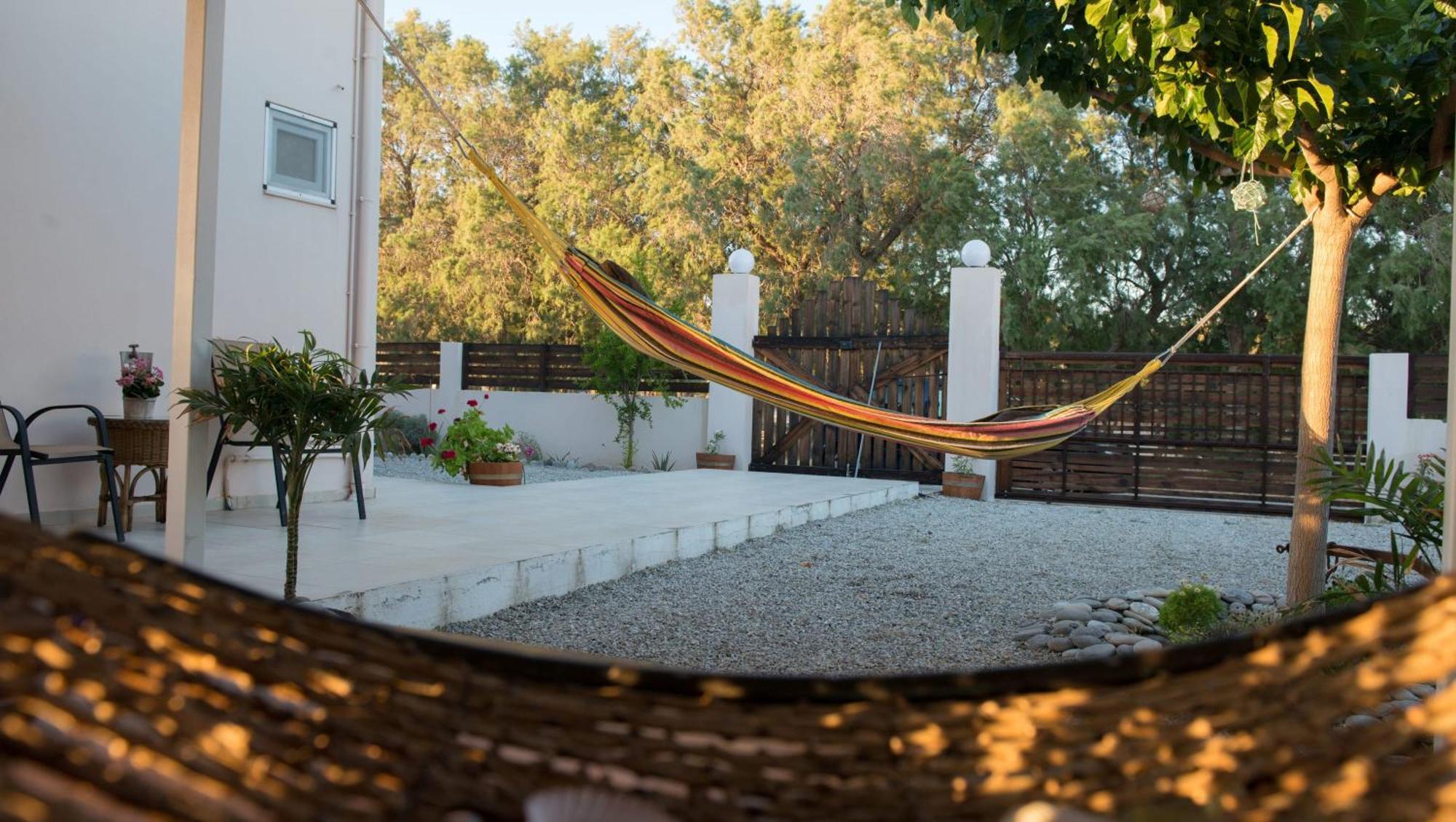 Afrathias Beachhouse - Cretan Hideaway Каламаки Екстериор снимка